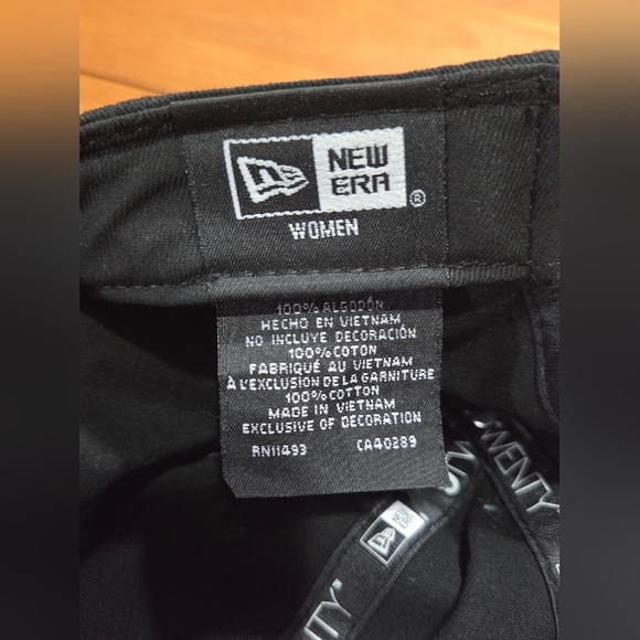 New Era 9TWENTY MLB San Francisco Giants Hat | Women’s | Charity Listing - Picture 2 of 7